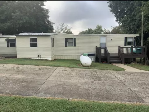 128 Drivers Ln NE, Gallatin, TN 37066