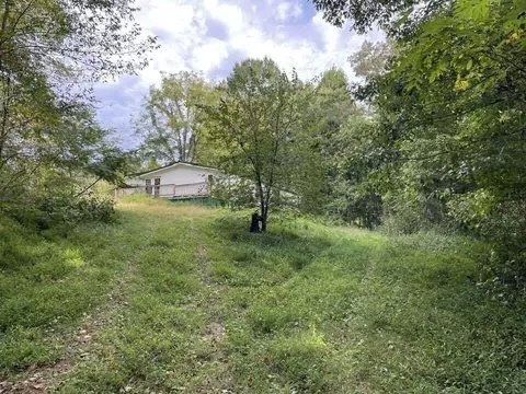 181 Cloverdale Rd, Rising Fawn, GA 30738