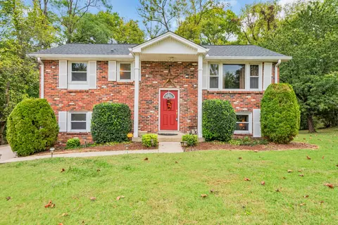 212 Willow Ct, Nashville, TN 37211