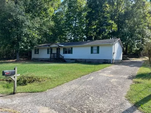 310 Hollow St, Hohenwald, TN 38462