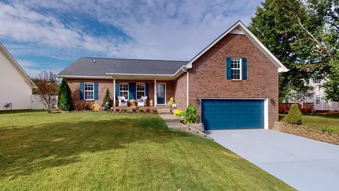 244 Shadyside Ln, Clarksville, TN 37043