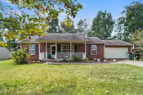 871 Lavergne Ln, La Vergne, TN 37086