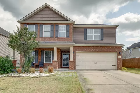 71 Suggs Dr, Lebanon, TN 37087