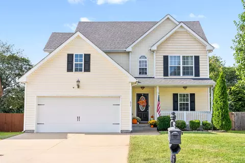 677 Fox Trail Ct, Clarksville, TN 37040