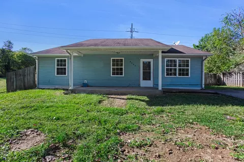 2005 Woodmill Rd, Hopkinsville, KY 42240