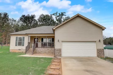 123 Doak St, Shelbyville, TN 37160