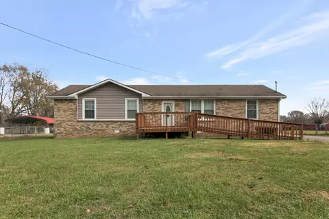2422 Pendleton Dr, Clarksville, TN 37042