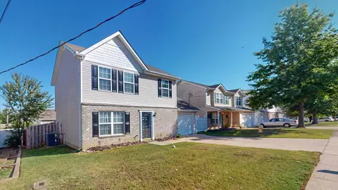 3070 Ace Wintermeyer Dr, La Vergne, TN 37086