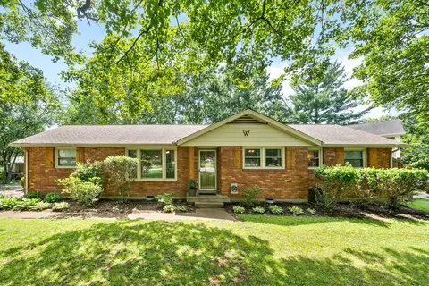 1916 Berkshire Dr, Nashville, TN 37216