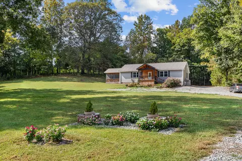 2591 New Dry Hollow Rd, Cumberland Furnace, TN 37051