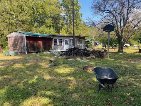 126 Bufford Spring Rd, Dover, TN 37058