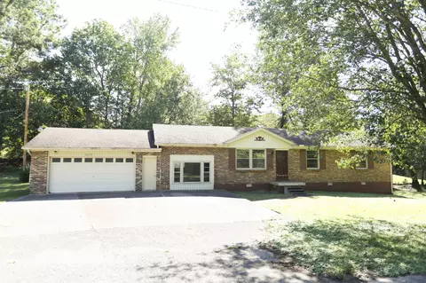 320 Earl Slate Rd, Clarksville, TN 37043