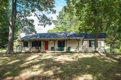 215 Andy Hillis Rd, Mcminnville, TN 37110