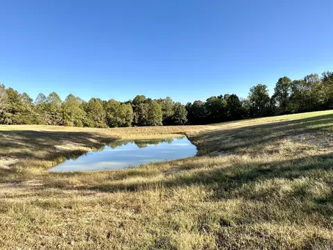 326 Hickory Ln, Lafayette, TN 37083