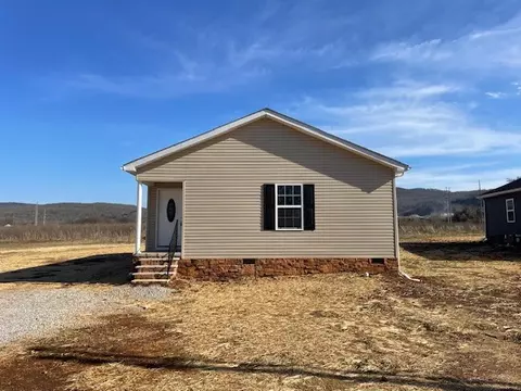 20 Slagtown Rd, Cowan, TN 37318