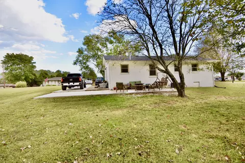 605 Brenda Ave, Loretto, TN 38469 photo 7
