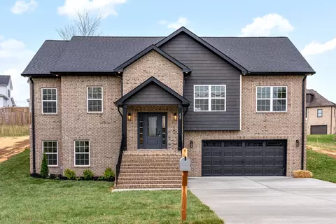 623 E Glenridge Ln, Clarksville, TN 37043