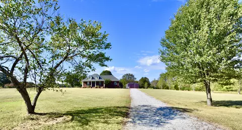 58 Mount Nebo Rd, Loretto, TN 38469