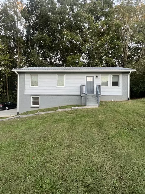 108 Nails Creek Dr, Dickson, TN 37055
