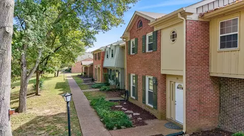8207 Sawyer Brown Rd #F6, Nashville, TN 37221