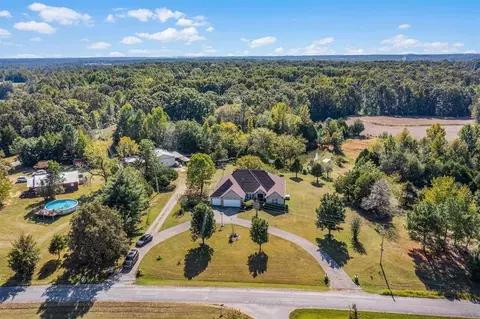 1150 Tyler Rd, Lexington, TN 38351