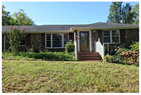 865 Belton Dr, Nashville, TN 37205
