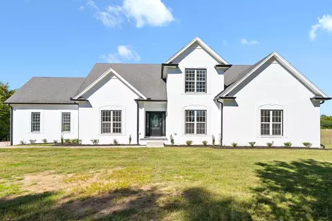 2080 Oak Plains Rd, Ashland City, TN 37015