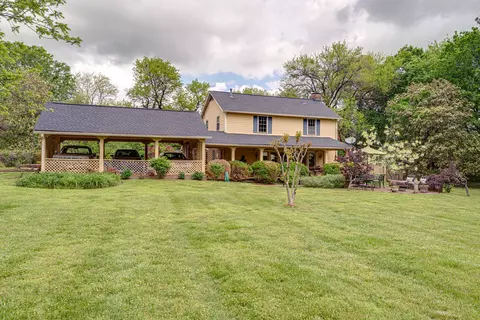 709 Hogan Rd, Nashville, TN 37220