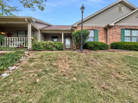 822 Beazer Ln, Antioch, TN 37013
