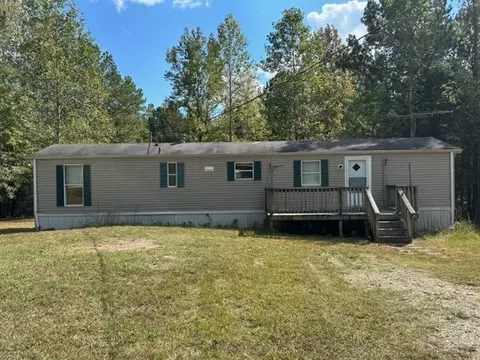 2201 Mckelvy Rd, Camden, TN 38320