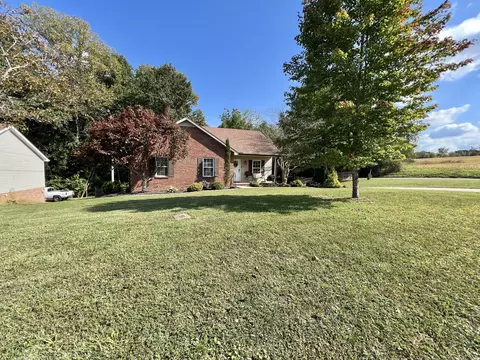 923 Drum Ln, Clarksville, TN 37043