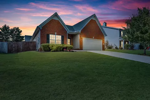 2010 Red Jacket Trce, Spring Hill, TN 37174