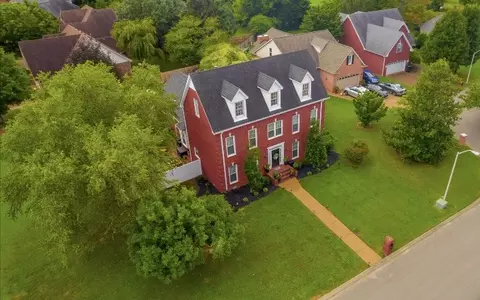 742 Middleton Ln, Murfreesboro, TN 37130 photo 2