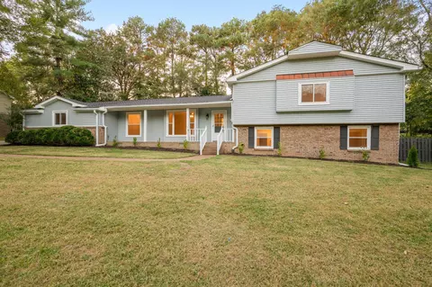291 Raintree Dr, Hendersonville, TN 37075