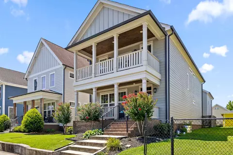 504 E 17th St, Chattanooga, TN 37408