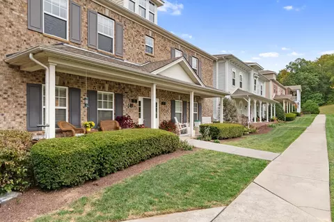 1233 Park Run Dr, Franklin, TN 37067