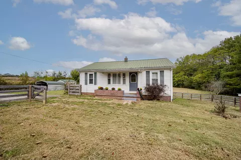 596 Newt Johnson Rd, Smithville, TN 37166