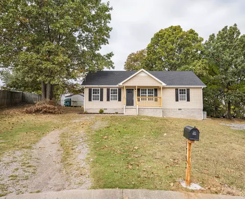 1703 Messina Ct, La Vergne, TN 37086