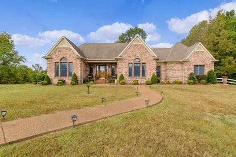 7747 Middleburg Rd, Scotts Hill, TN 38374