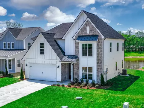 7633 Danswerk Dr, Murfreesboro, TN 37129