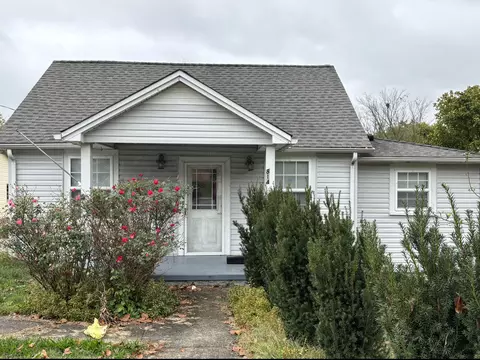 814 S Mccrary St, Woodbury, TN 37190