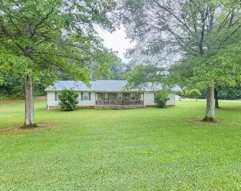 416 Salem Rd, Mcminnville, TN 37110