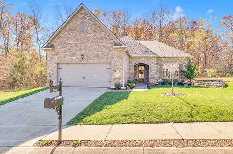 208 E Quail Hollow Way, Dickson, TN 37055