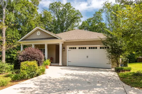 5219 Austin Rd, Hixson, TN 37343