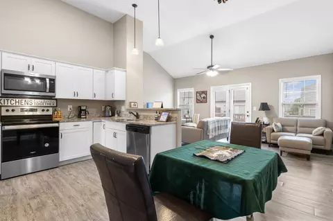 174 Dundee Dr, Clarksville, TN 37043