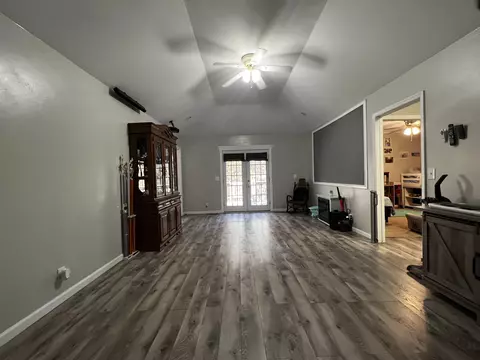 3510 Flag Dr, Centerville, TN 37033 photo 4