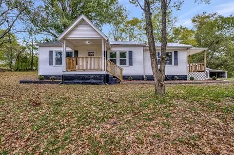 277 Chapman Ln, Pulaski, TN 38478