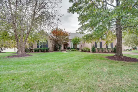 578 Ploughmans Bend Dr, Franklin, TN 37064