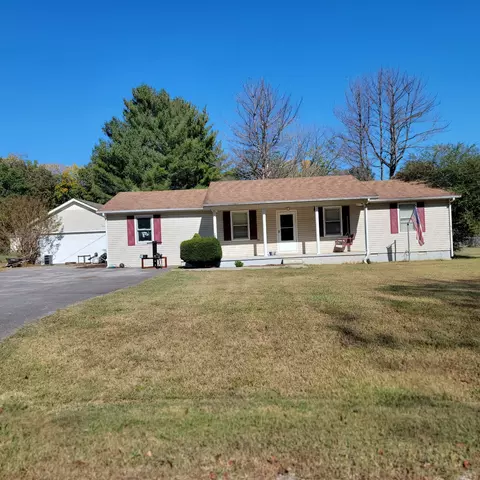 275 Hillwood Dr, Estill Springs, TN 37330