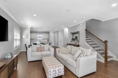 712 Bellevue Rd, Nashville, TN 37221